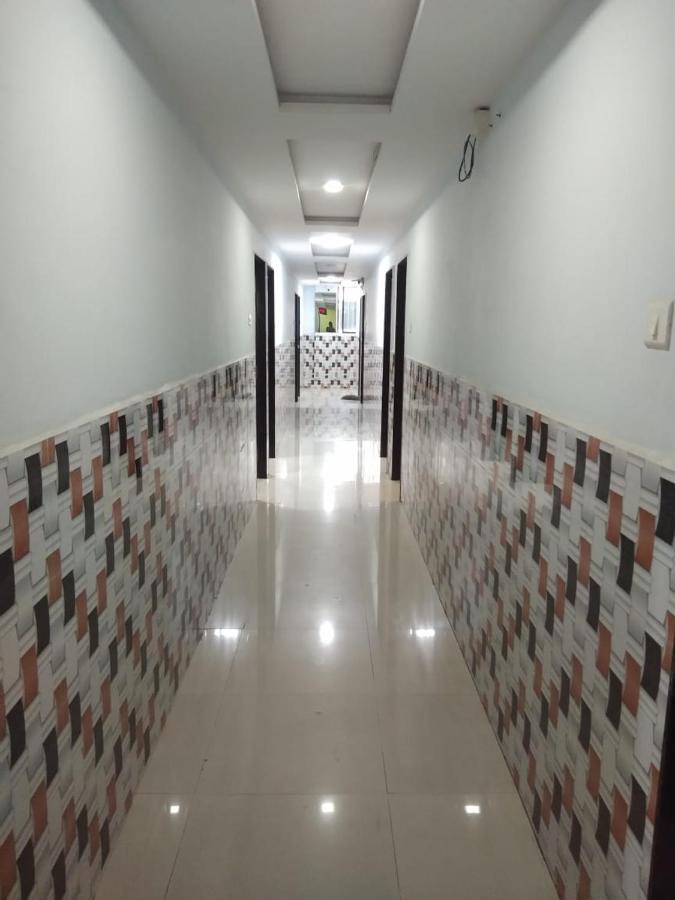 Hotel Shree Krishna Ahmadábád Exteriér fotografie